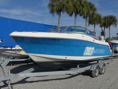 2015 Robalo R227
