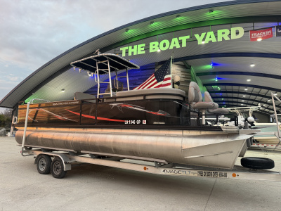 2022 Apex 8524 Pro Fish N Cruise