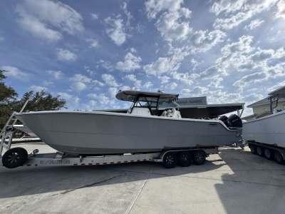 2022 Invincible CATAMARANS