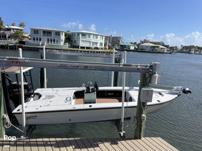 1996 Hewes Redfisher 18 Kevlar