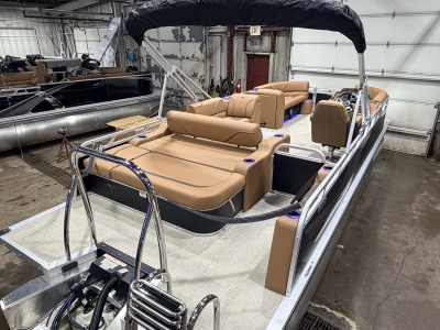 2026 Tahoe Sport 2385 Swingback (VRB) Tritoon & Honda 4-Stroke EFI