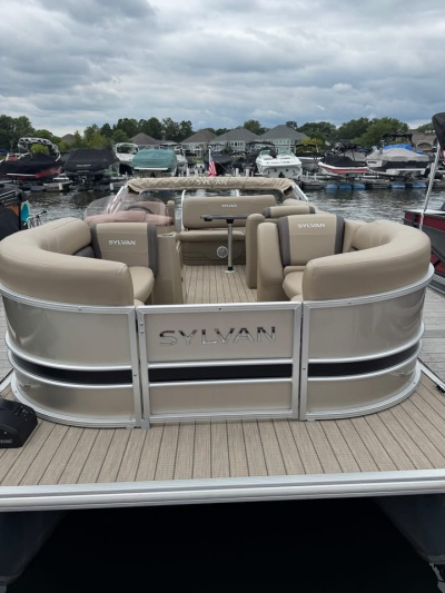 2023 Sylvan Mirage 8522 Clz