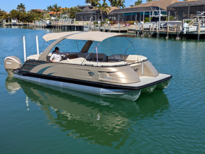 2022 Bennington 27 QXFBAX2