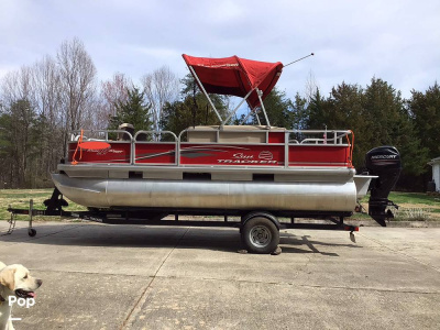 2017 Sun Tracker Bass Buggy 18 DLX