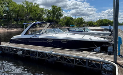 2011 Regal 3350 Cuddy