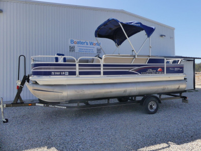 2015 Sun Tracker FISHIN' BARGE® 20 DLX
