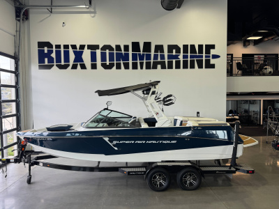 2019 Nautique Super Air Nautique 230