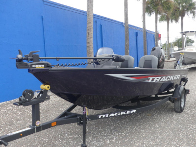 2026 Tracker Super Guide™ V-16 SC