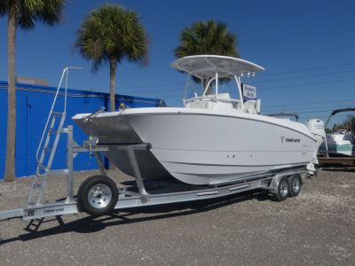 2026 Twin Vee 240 GFX2