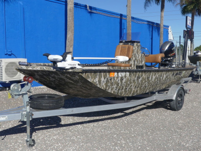 2023 Avid Boats 18 Rogue CC