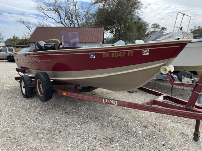 2002 Lund 160 Side Console