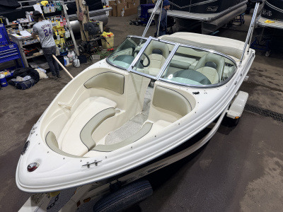 2004 Sea Ray Sport 180 Runabout & 135HP 3.0L Mercruiser - $7,995