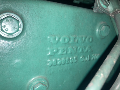 1985 Egg Harbor 33 Flybridge Sedan