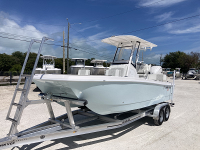 2026 Twin Vee 22 Bay Cat