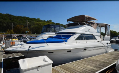 2001 Cruisers 3750 Motoryacht
