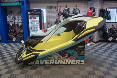 2025 Yamaha JETBLASTER PRO 2-LUNAR YELLOW/MINT