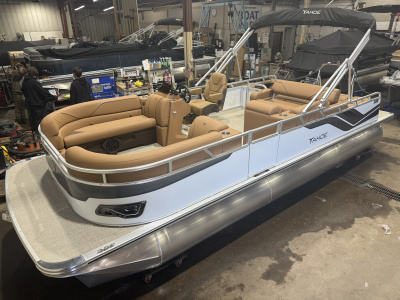 2026 Tahoe Sport 2385 Swingback (VRB) & Honda 4-Stroke EFI