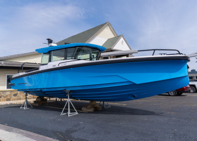 2025 Axopar 29 XC Cross Cabin