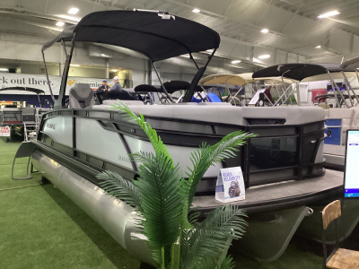 2026 Godfrey MC 235 SFL