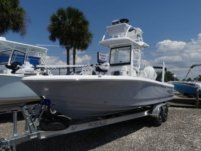 2026 Robalo 246 Cayman SD