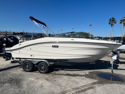 2024 Sea Ray SPX 210