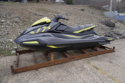 2022 Yamaha VX DELUXE- CARBON