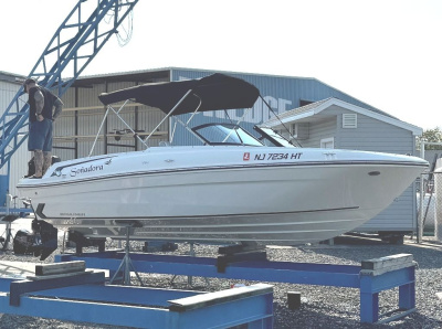 2023 Bayliner VR4 Bowrider
