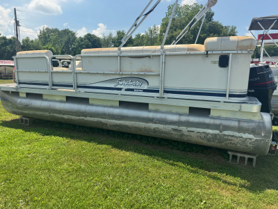 2002 Sweetwater Challenger 200RE