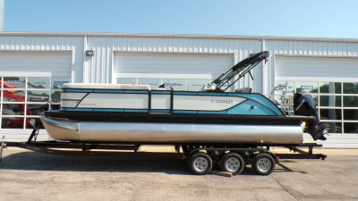 2025 Godfrey Sweetwater 2486 SFLC w/ iMPACT Plus Tritoon Package