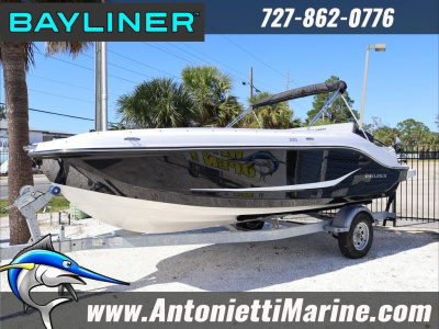 2025 Bayliner D20 Deck
