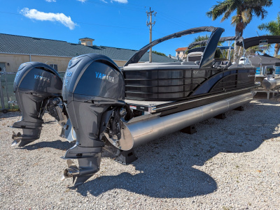 2023 Bennington R 27 RSRAX2