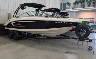 2023 Chaparral 23 SSi