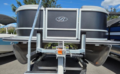 2026 Bentley LE 180 Cruise