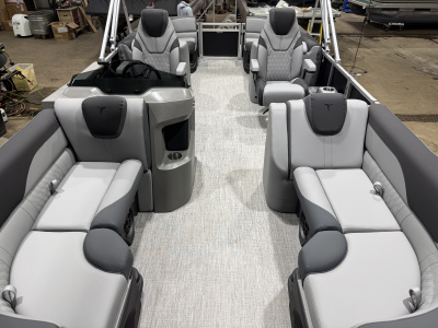 2026 Tahoe LTZ 2385 Quad Lounge & Honda 4-Stroke EFI