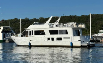 1996 Skipperliner 560 Coastal Cruiser