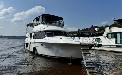 2000 Carver 406 Aft Cabin Motor Yacht