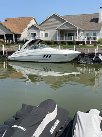 2008 Cruisers 330 Express