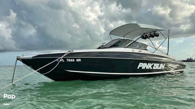 2008 Regal FASDECK 2520