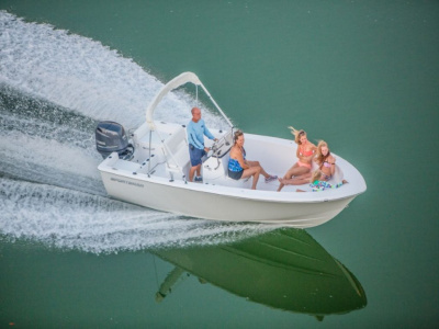 2017 Sportsman 19' Island Reef