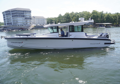 2025 Axopar 29 XC Cross Cabin