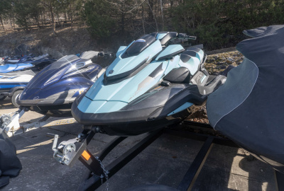 2023 Yamaha FX LIMITED SVHO- CARBON/MINT