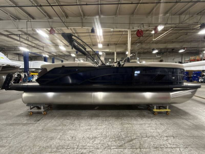 2026 Bennington 22 MFB