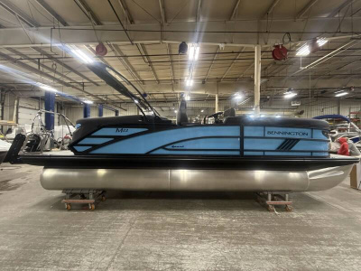 2025 Bennington M Series 22 MFB