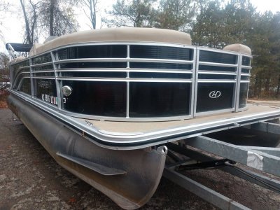 2018 Harris Sunliner 220