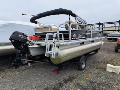 2021 Tracker Bass Buggy 16 LX