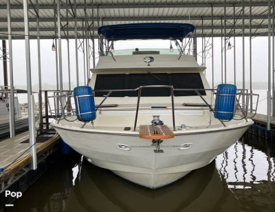 1987 Harbor Master 520