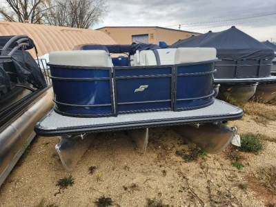 2025 Starcraft EXS 3 TT