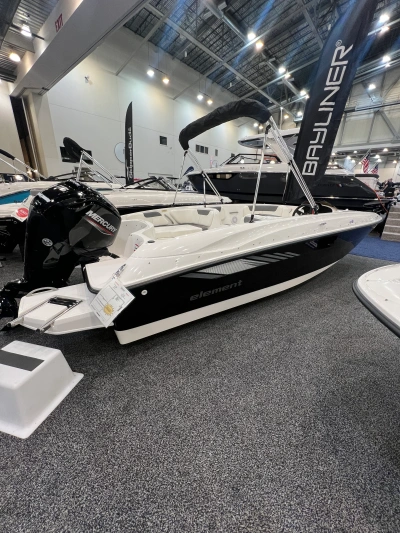 2026 Bayliner E18LE