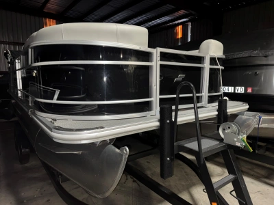 2025 Starcraft EX20 QDH