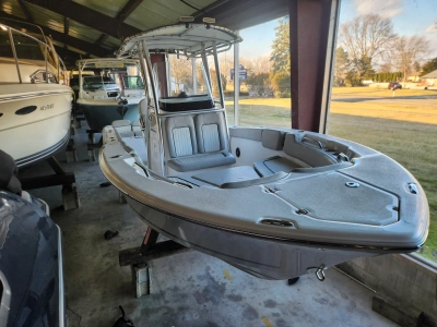 2023 Sea Fox 248 COMMANDER